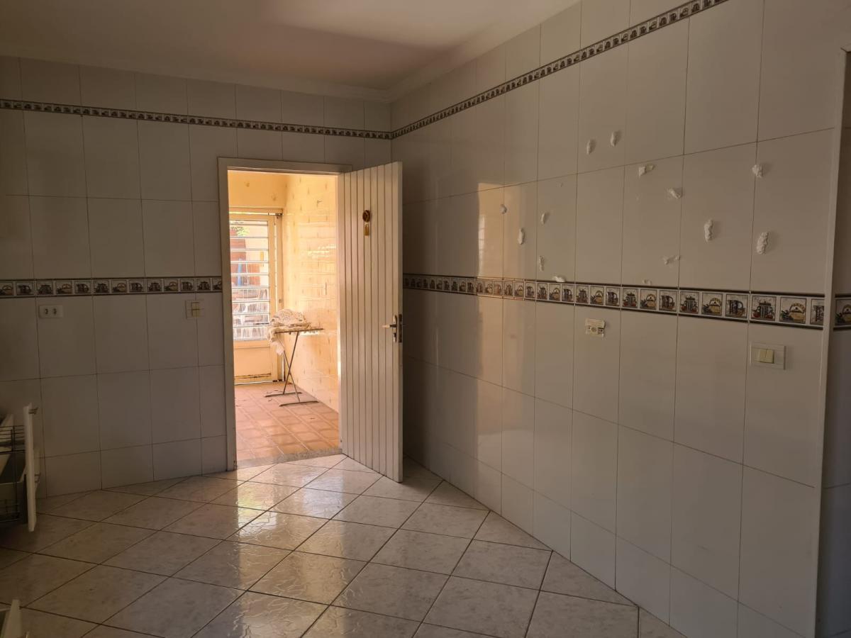 Sobrado à venda com 3 quartos, 180m² - Foto 13