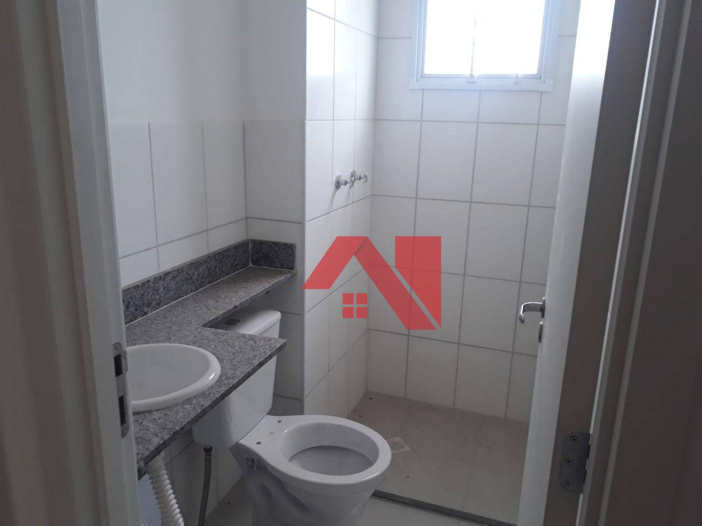 Apartamento à venda com 2 quartos, 40m² - Foto 8