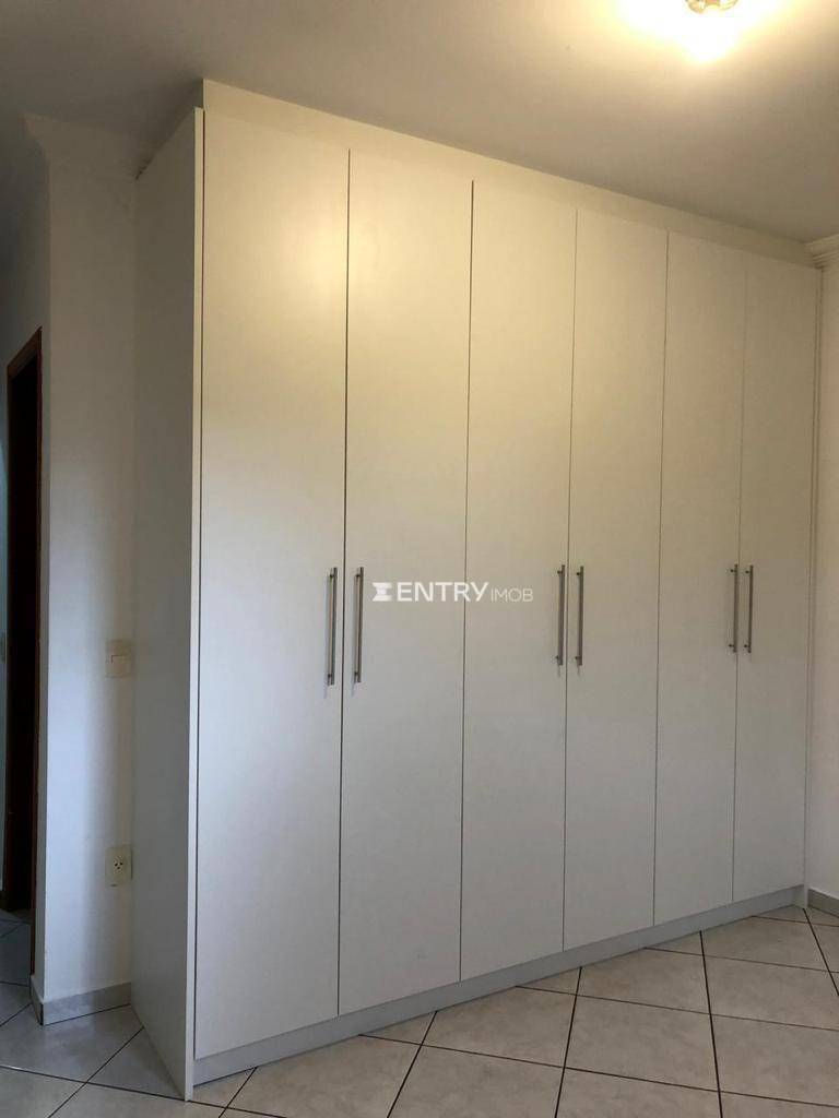 Casa à venda com 3 quartos, 170m² - Foto 8