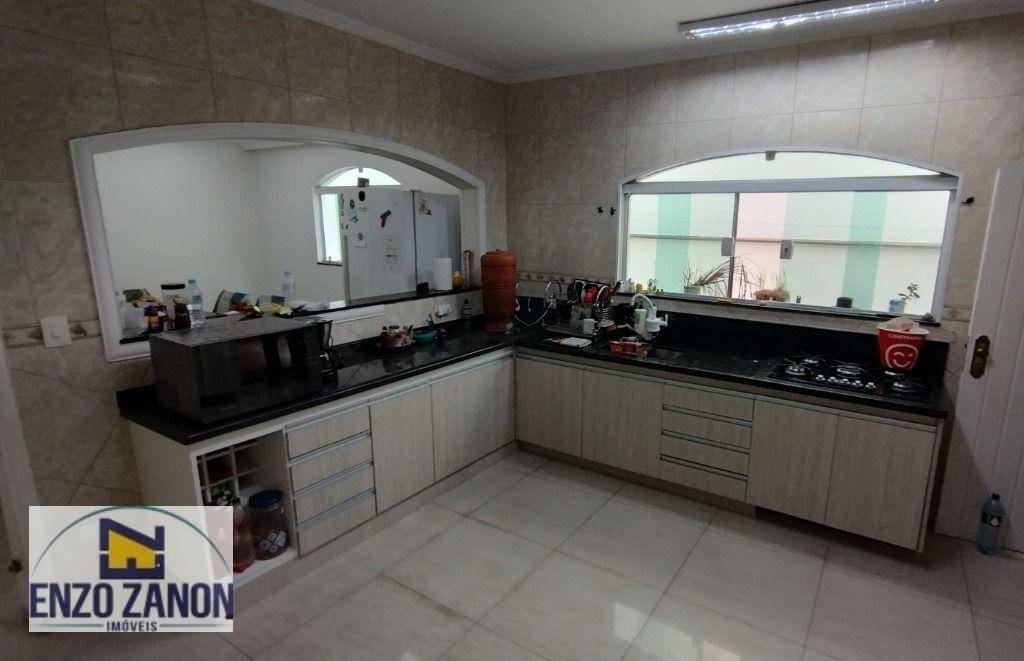 Sobrado à venda com 3 quartos, 285m² - Foto 5