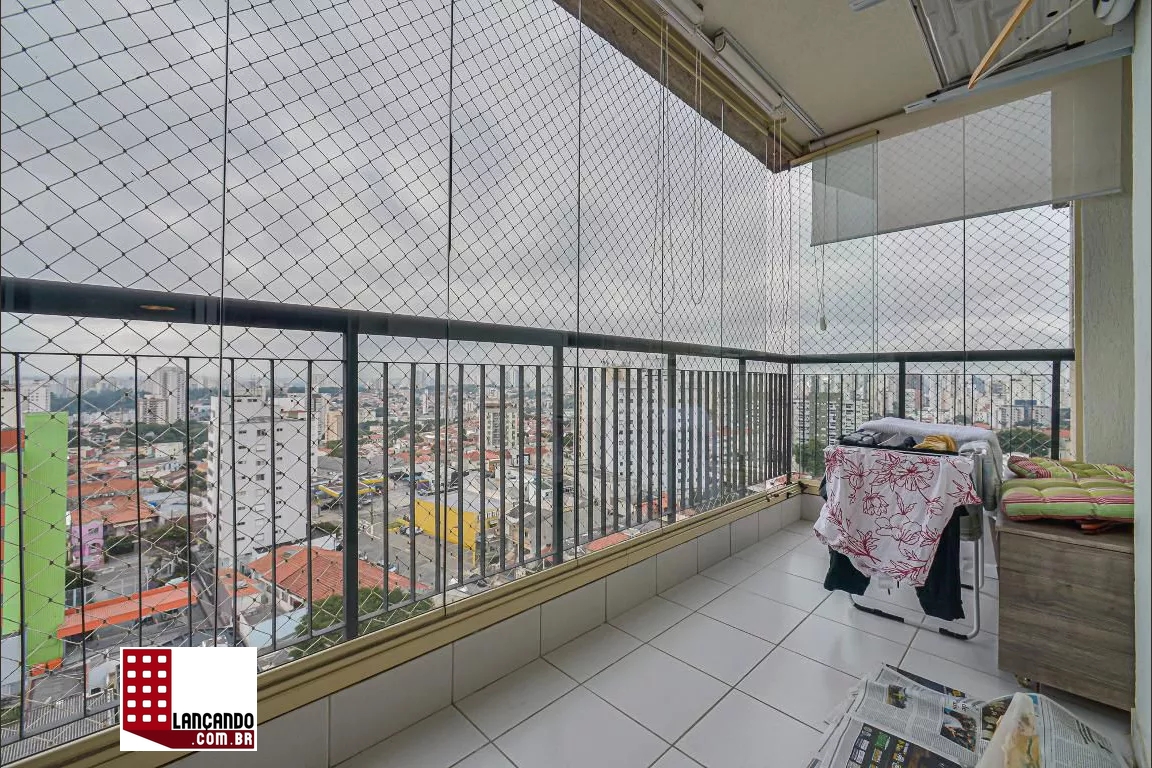 Apartamento à venda com 2 quartos, 70m² - Foto 2