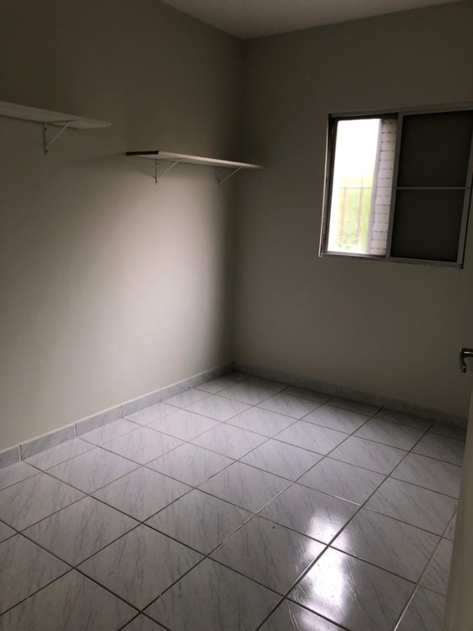 Apartamento para alugar com 2 quartos, 55m² - Foto 7