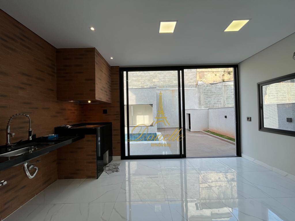 Sobrado à venda com 3 quartos, 211m² - Foto 18