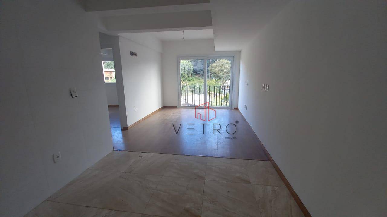 Apartamento à venda com 2 quartos, 62m² - Foto 2