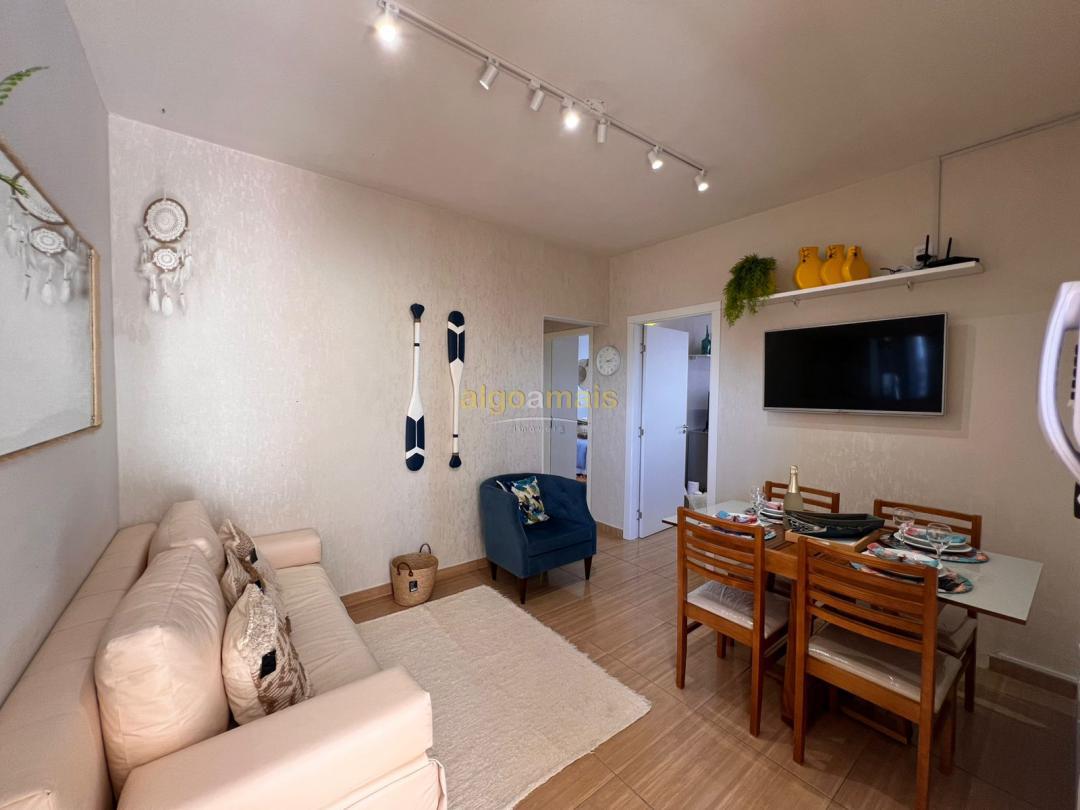 Apartamento à venda com 2 quartos, 79m² - Foto 1