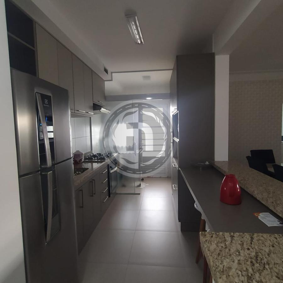 Apartamento à venda com 3 quartos, 93m² - Foto 8