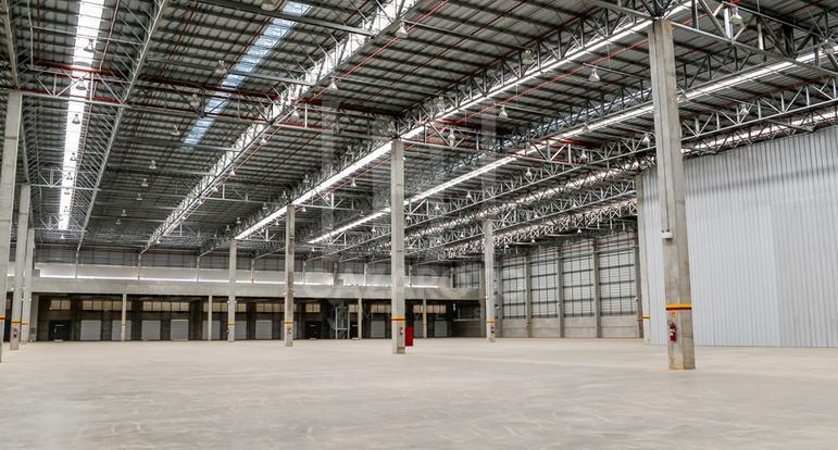 Depósito-Galpão-Armazém para alugar, 1600m² - Foto 3