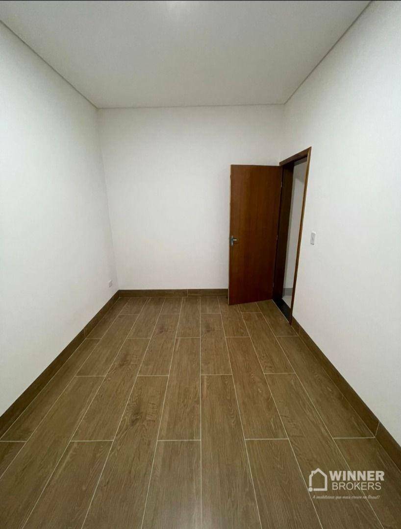 Casa à venda com 3 quartos, 200m² - Foto 15