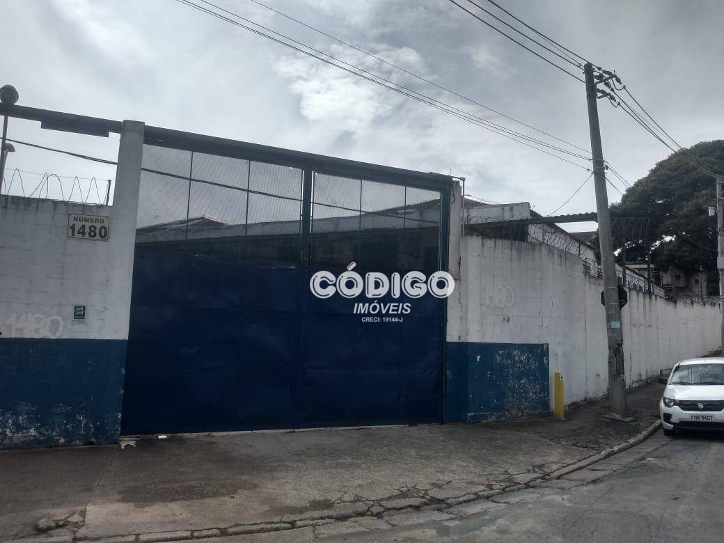 Depósito-Galpão-Armazém para alugar, 4111m² - Foto 1