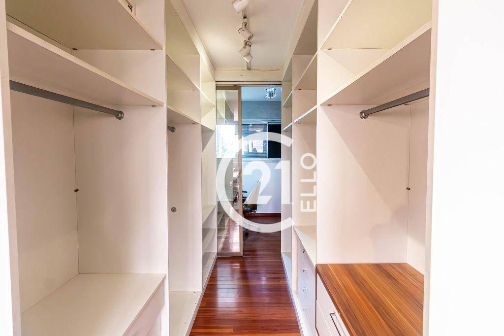 Apartamento para alugar com 2 quartos, 125m² - Foto 30