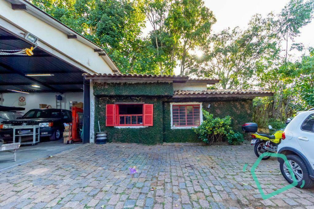 Casa de Condomínio à venda com 3 quartos, 535m² - Foto 27