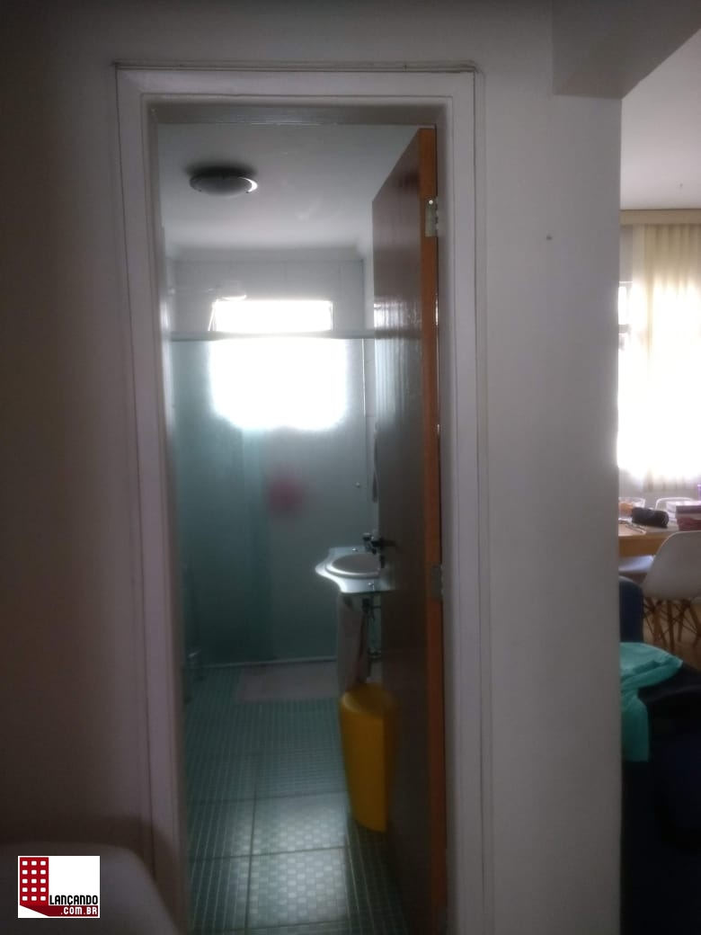 Apartamento à venda com 2 quartos, 64m² - Foto 7