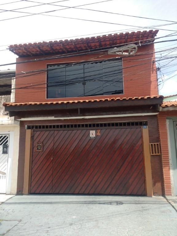 Sobrado à venda com 3 quartos, 140m² - Foto 1