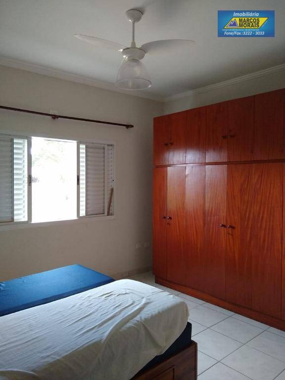 Chácara à venda com 4 quartos, 444m² - Foto 24