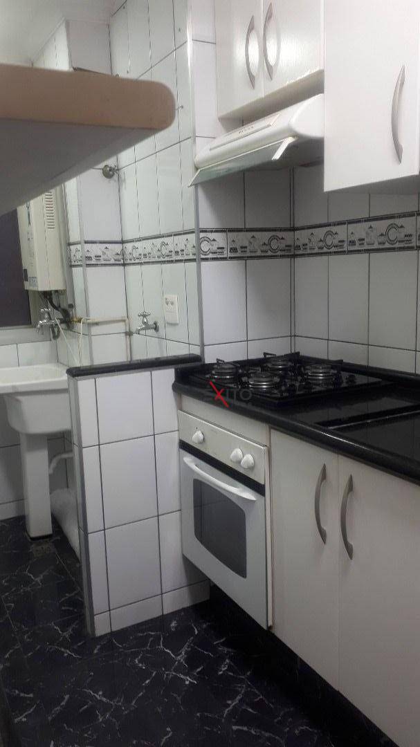 Apartamento para alugar com 3 quartos, 64m² - Foto 13