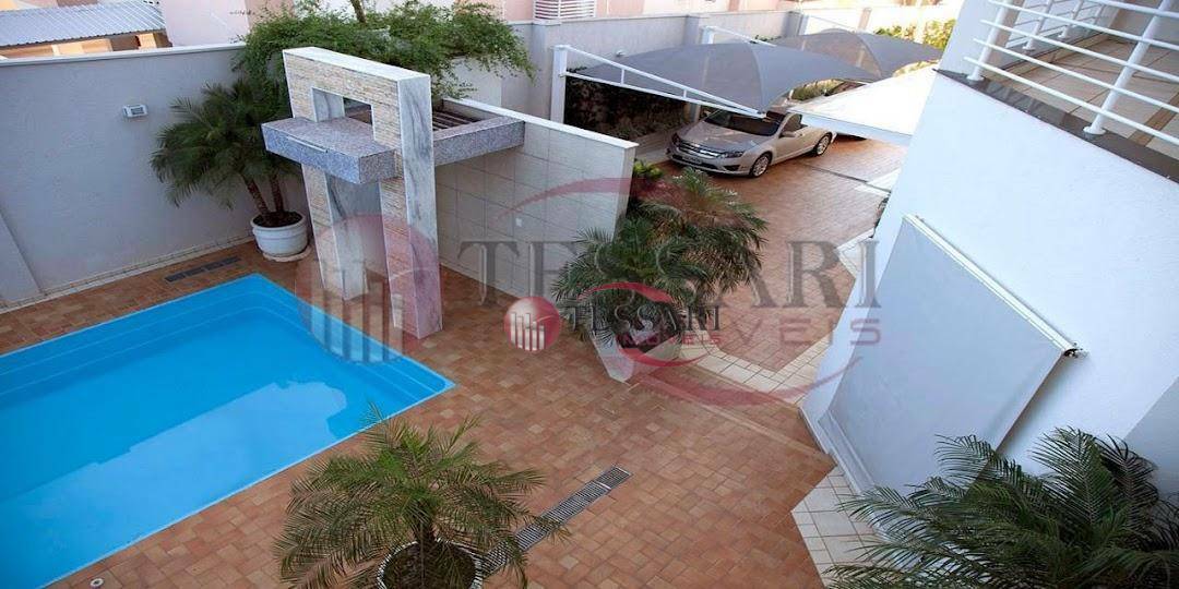 Casa à venda e aluguel com 3 quartos, 800m² - Foto 13