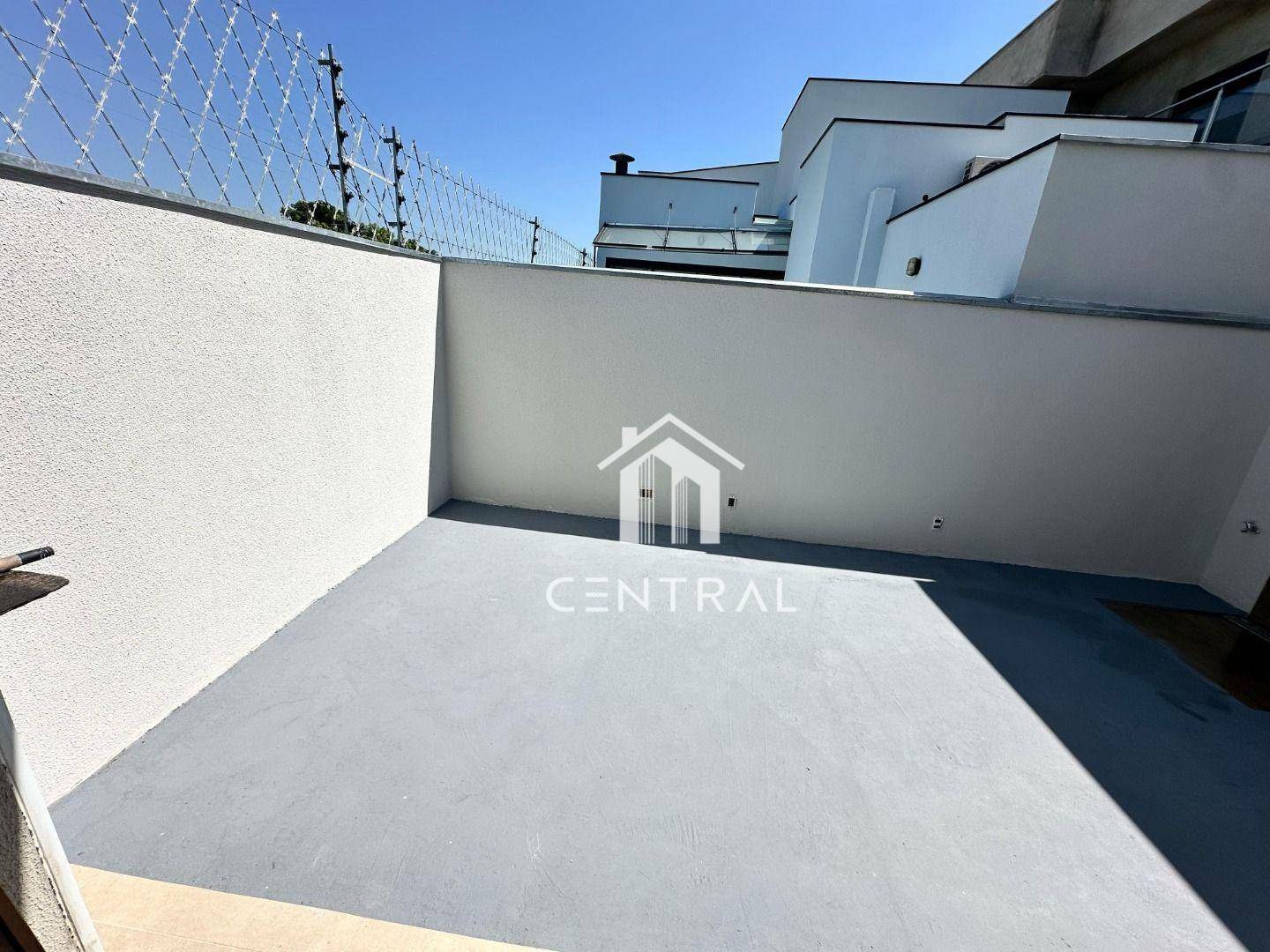 Sobrado à venda com 2 quartos, 90m² - Foto 25