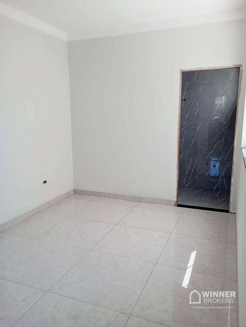 Casa à venda com 3 quartos, 80m² - Foto 6