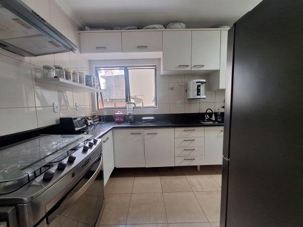 Apartamento à venda com 5 quartos, 200m² - Foto 16