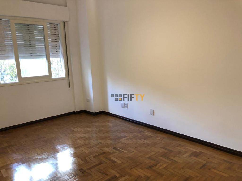 Apartamento para alugar com 2 quartos, 80m² - Foto 11