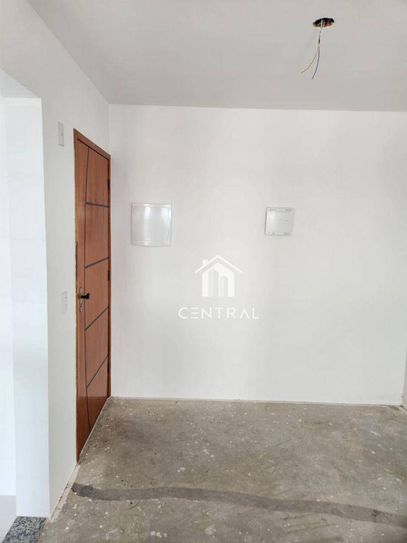 Apartamento à venda com 2 quartos, 58m² - Foto 15