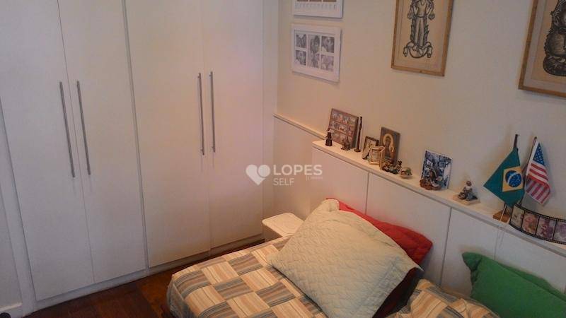 Apartamento à venda com 4 quartos, 174m² - Foto 18