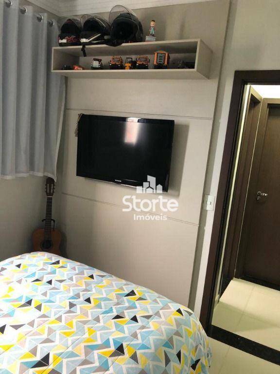 Apartamento à venda com 2 quartos, 60m² - Foto 13