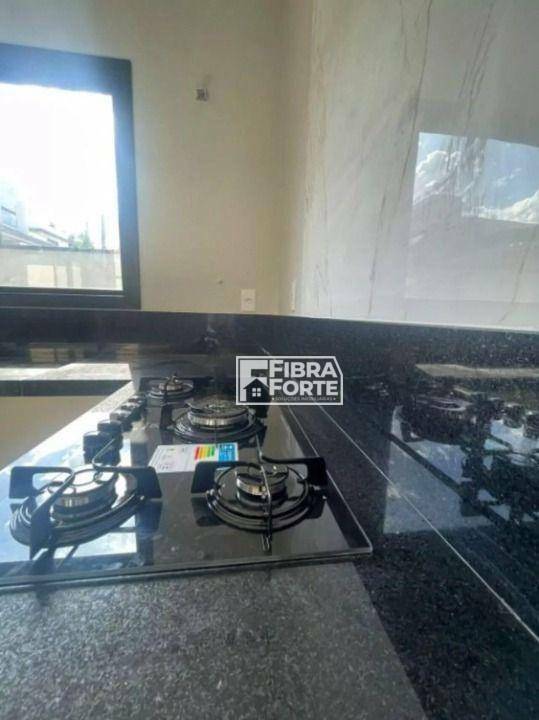 Casa de Condomínio à venda com 3 quartos, 176m² - Foto 4
