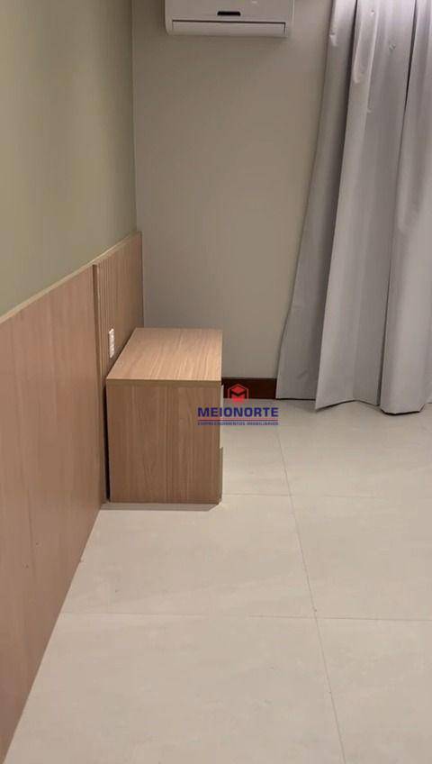 Apartamento para alugar com 3 quartos, 200m² - Foto 8