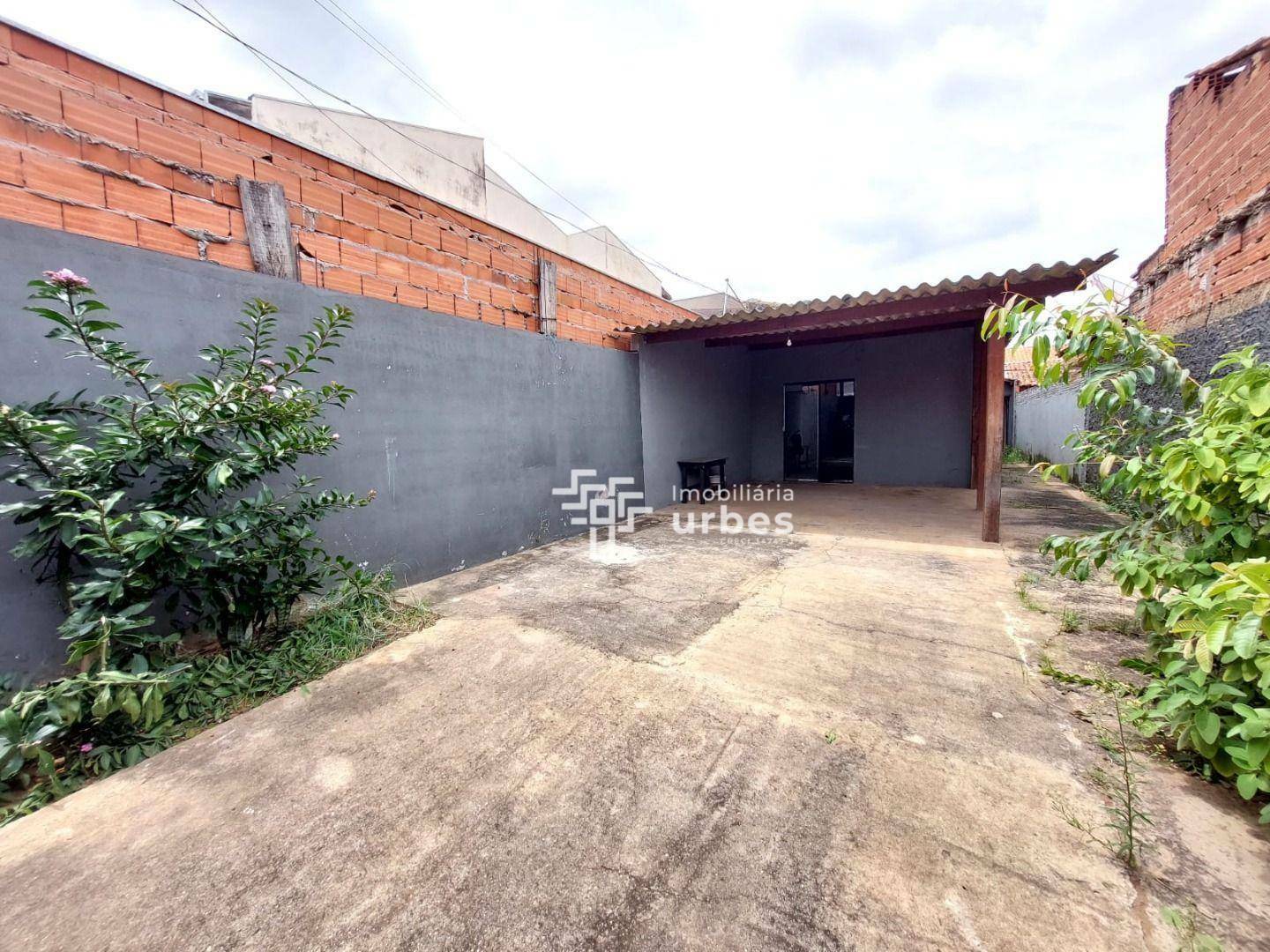 Casa para alugar com 2 quartos, 120m² - Foto 1