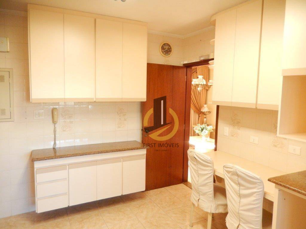 Apartamento à venda com 3 quartos, 129m² - Foto 35