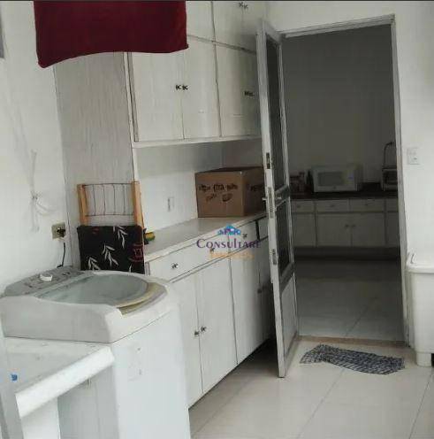 Casa à venda com 4 quartos, 200m² - Foto 26