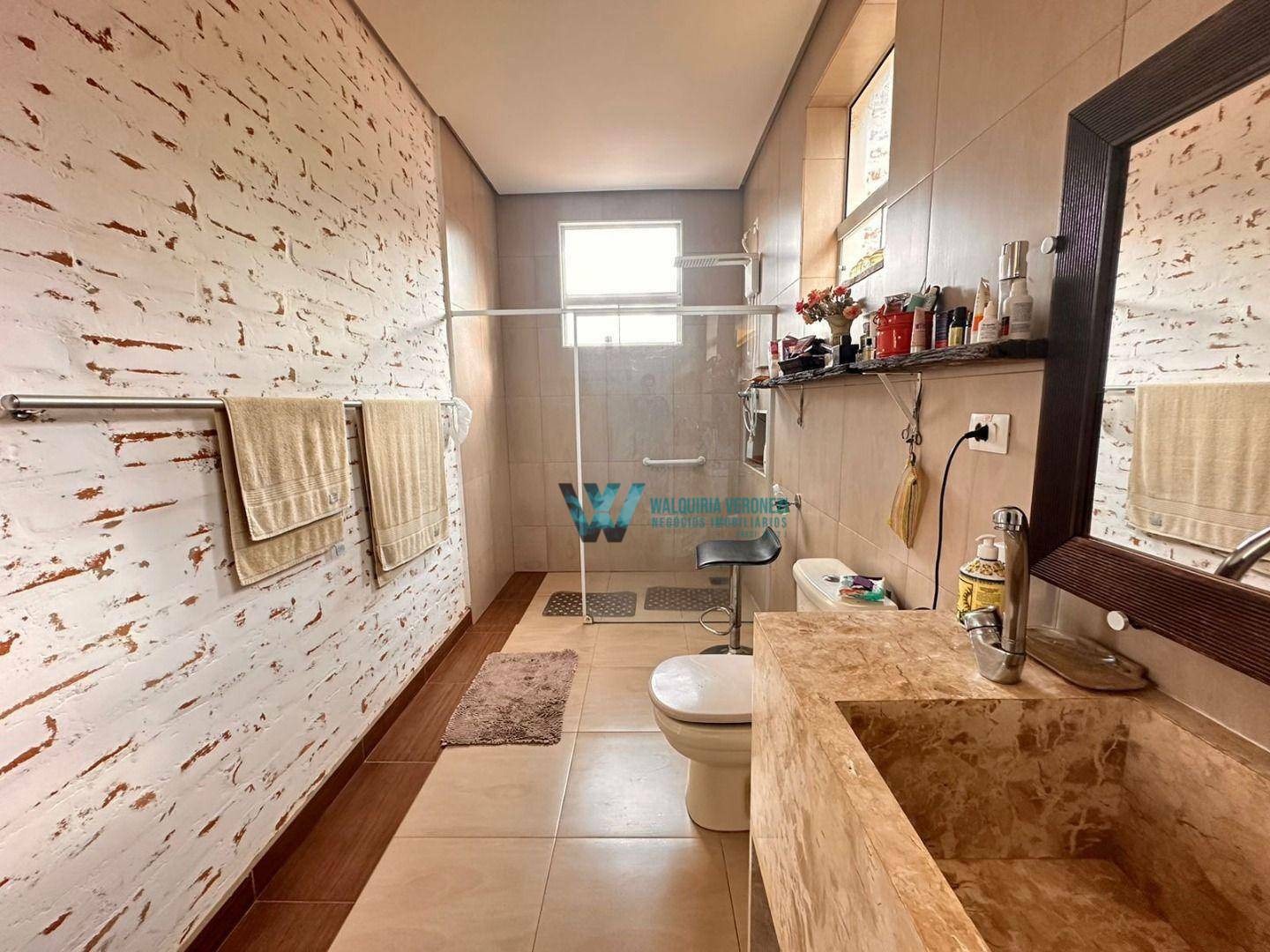 Casa à venda com 3 quartos, 329m² - Foto 25