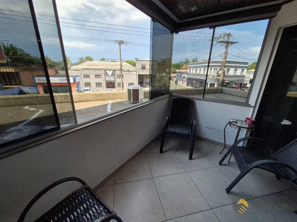 Apartamento, 3 quartos, 194 m² - Foto 4