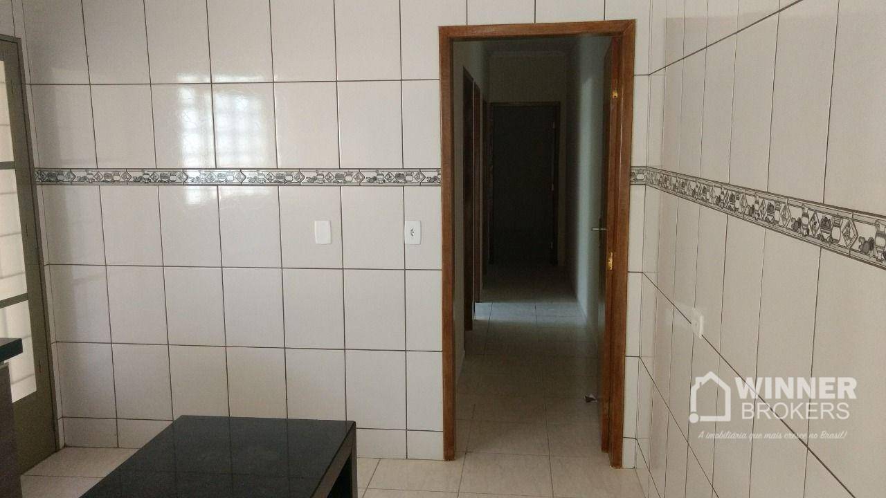 Casa à venda com 3 quartos, 86m² - Foto 5