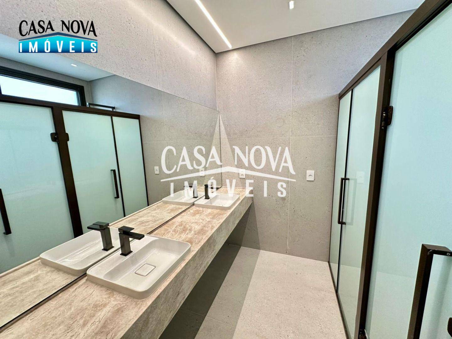 Casa de Condomínio à venda com 4 quartos, 323m² - Foto 29