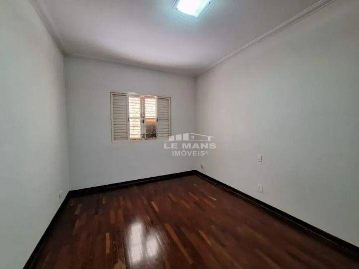 Casa à venda e aluguel com 3 quartos, 175m² - Foto 16