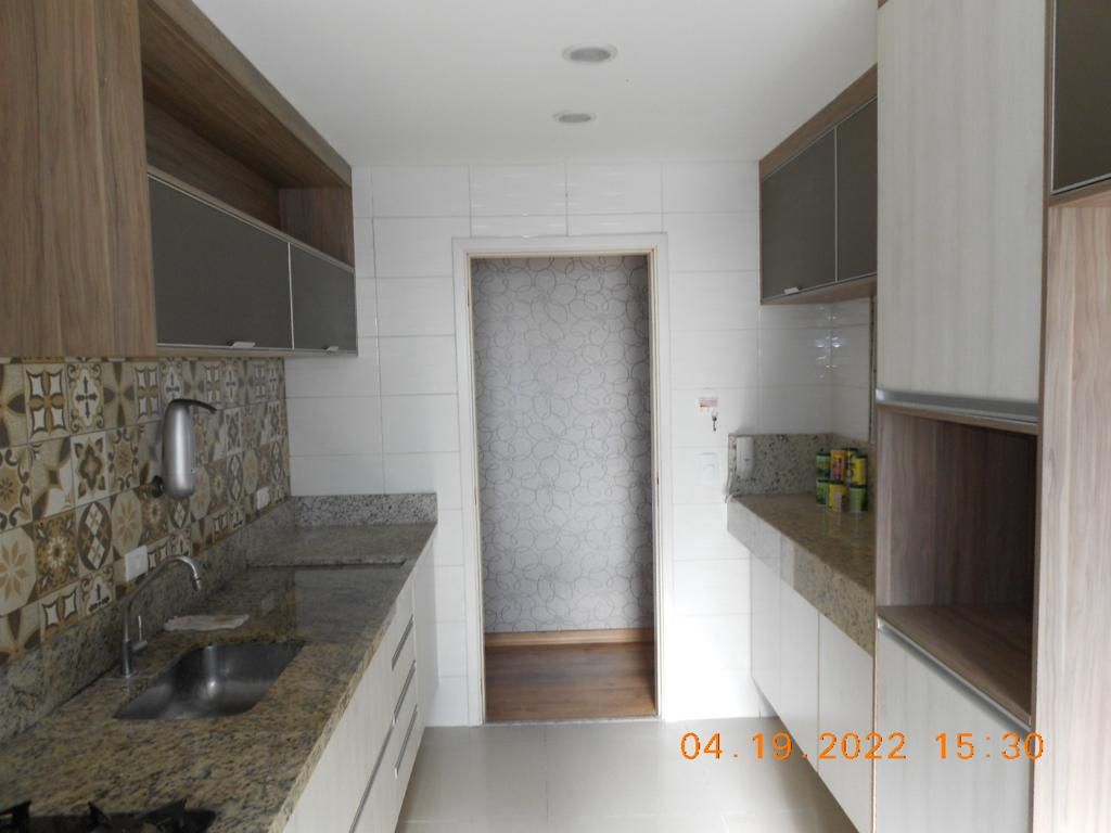 Apartamento à venda com 3 quartos, 72m² - Foto 1