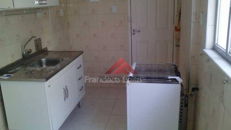 Apartamento à venda com 2 quartos, 75m² - Foto 13