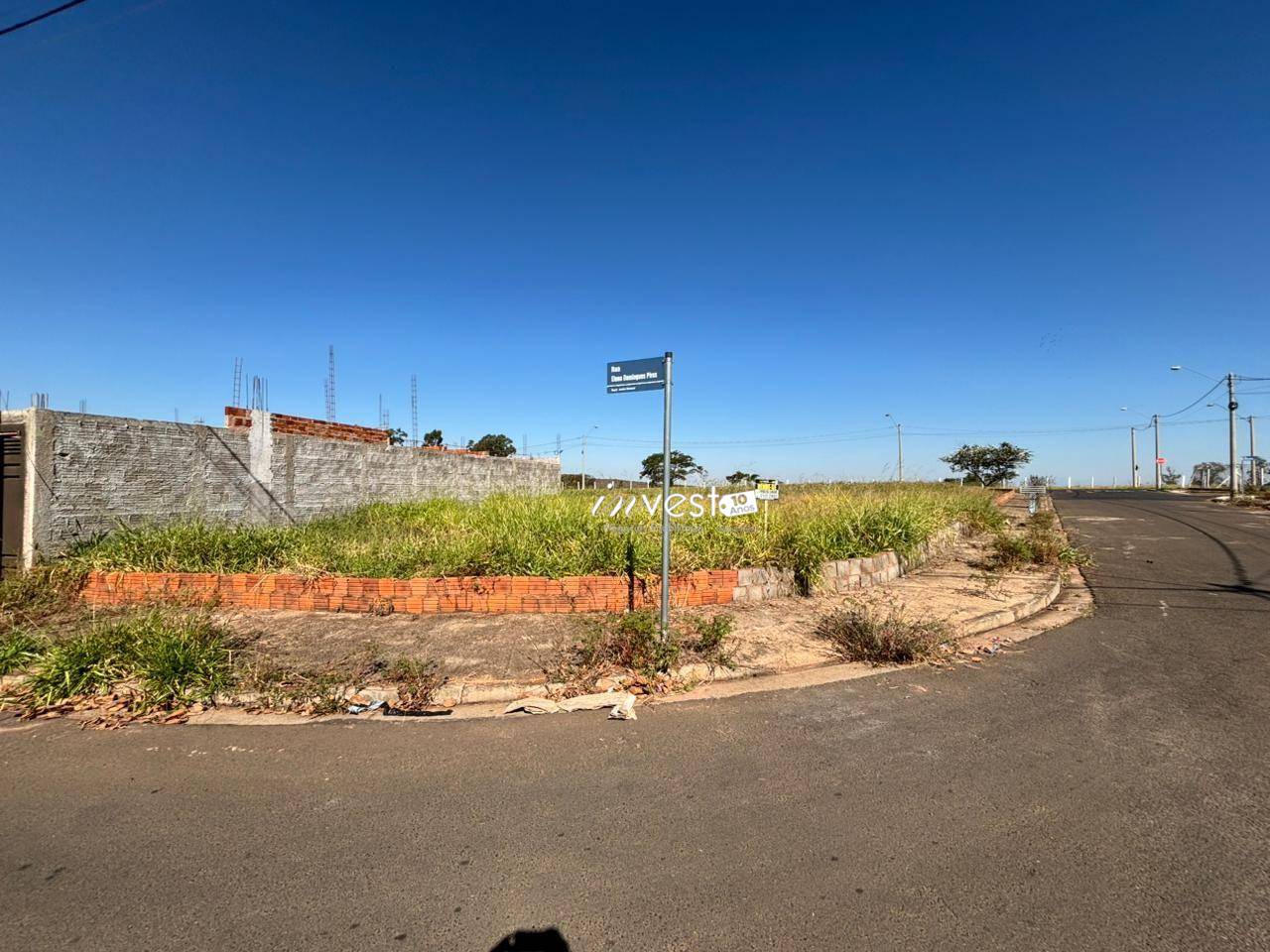 Terreno, 304 m² - Foto 1