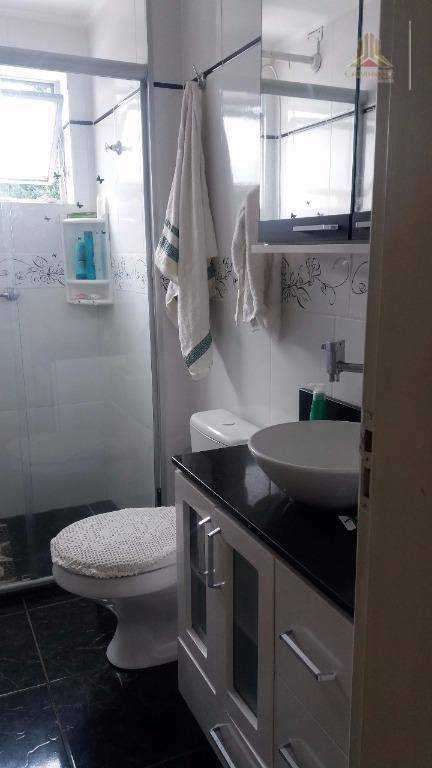 Apartamento à venda com 2 quartos, 63m² - Foto 11