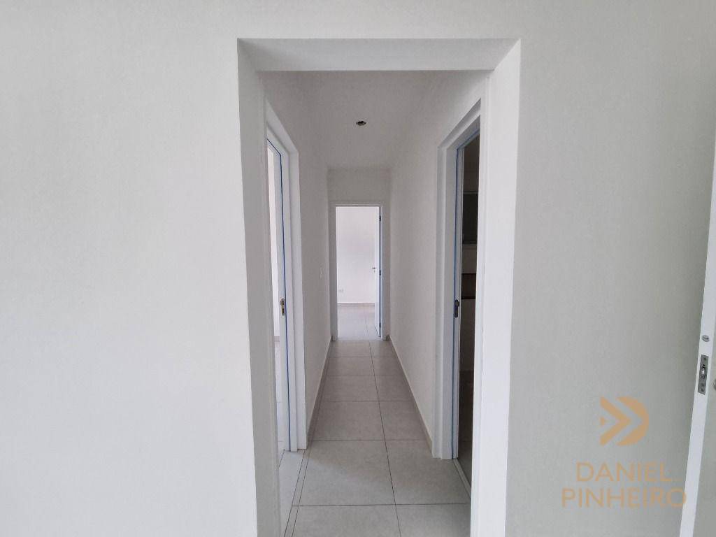 Apartamento à venda com 2 quartos, 65m² - Foto 10