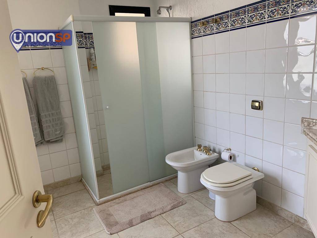 Apartamento à venda com 4 quartos, 213m² - Foto 25