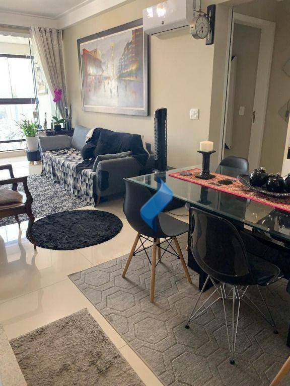 Apartamento à venda com 3 quartos, 161m² - Foto 2