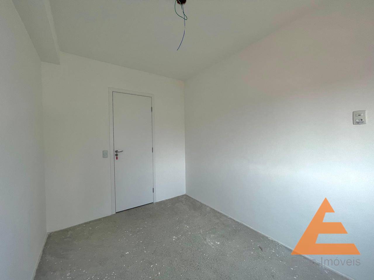 Apartamento à venda com 2 quartos, 54m² - Foto 11