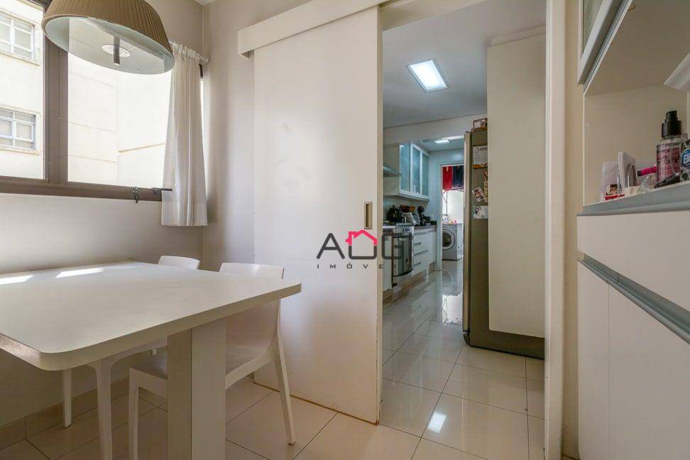 Apartamento à venda com 3 quartos, 154m² - Foto 18