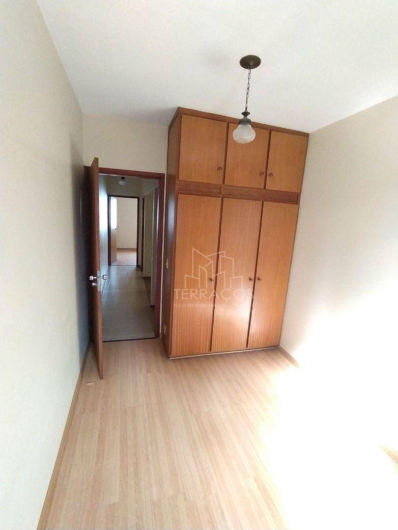 Casa à venda com 3 quartos, 143m² - Foto 9