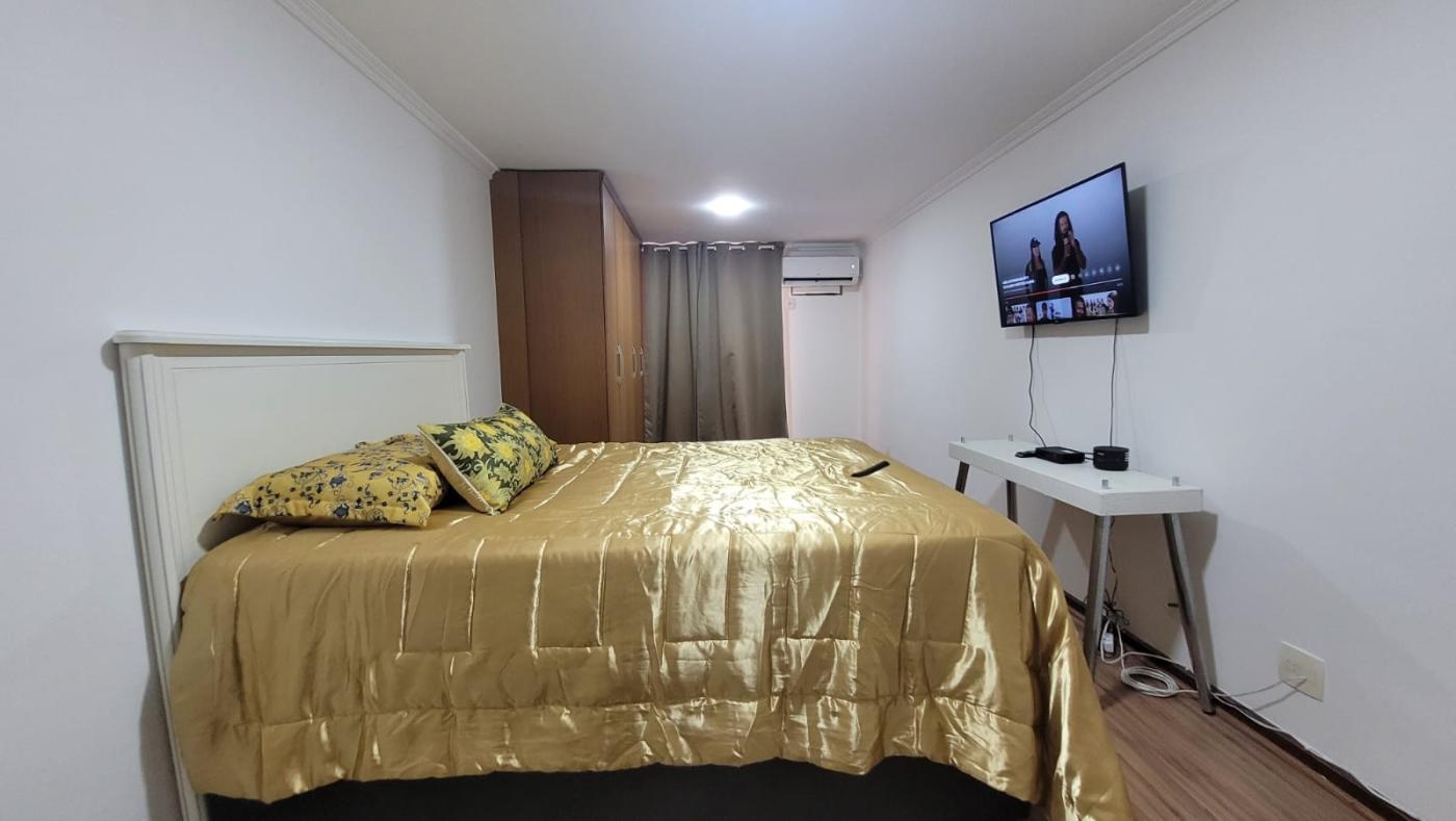 Apartamento à venda com 4 quartos, 196m² - Foto 14