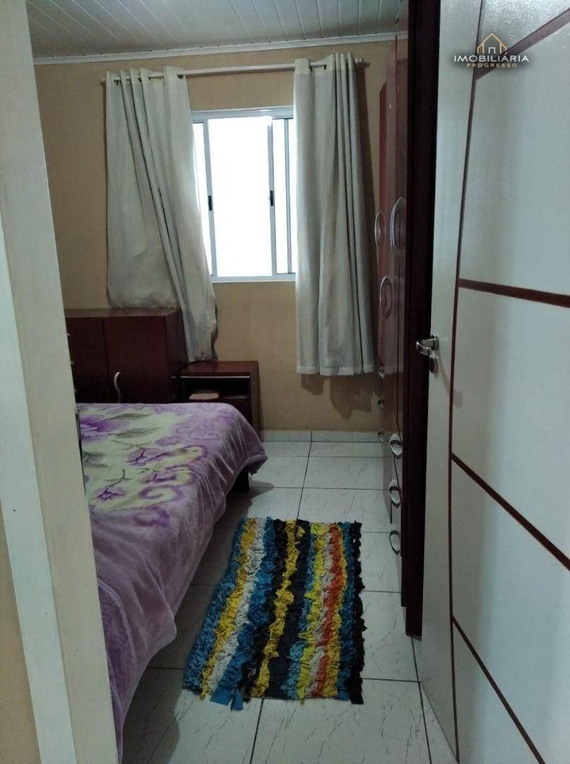Casa à venda com 3 quartos, 200m² - Foto 11