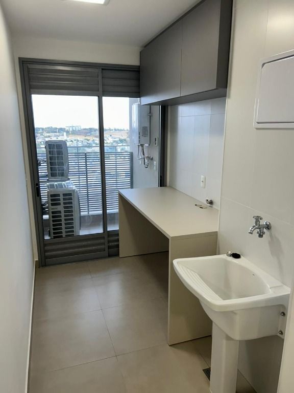 Apartamento para alugar com 3 quartos, 162m² - Foto 5